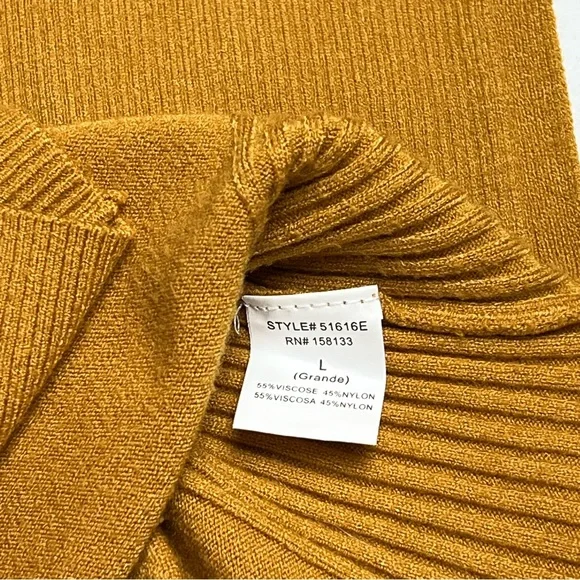 Golden yellow split hem sweater XL - Picture 3 of 5
